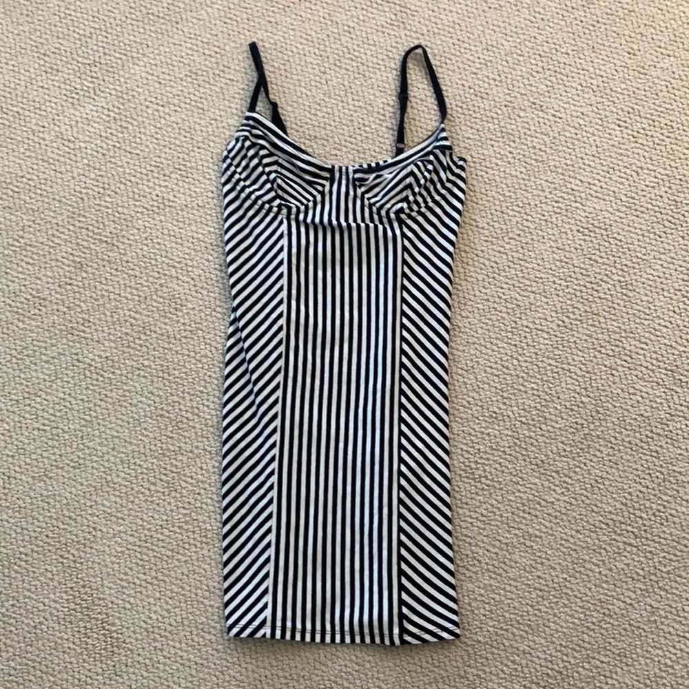 Black and white forever 21 mini dress small